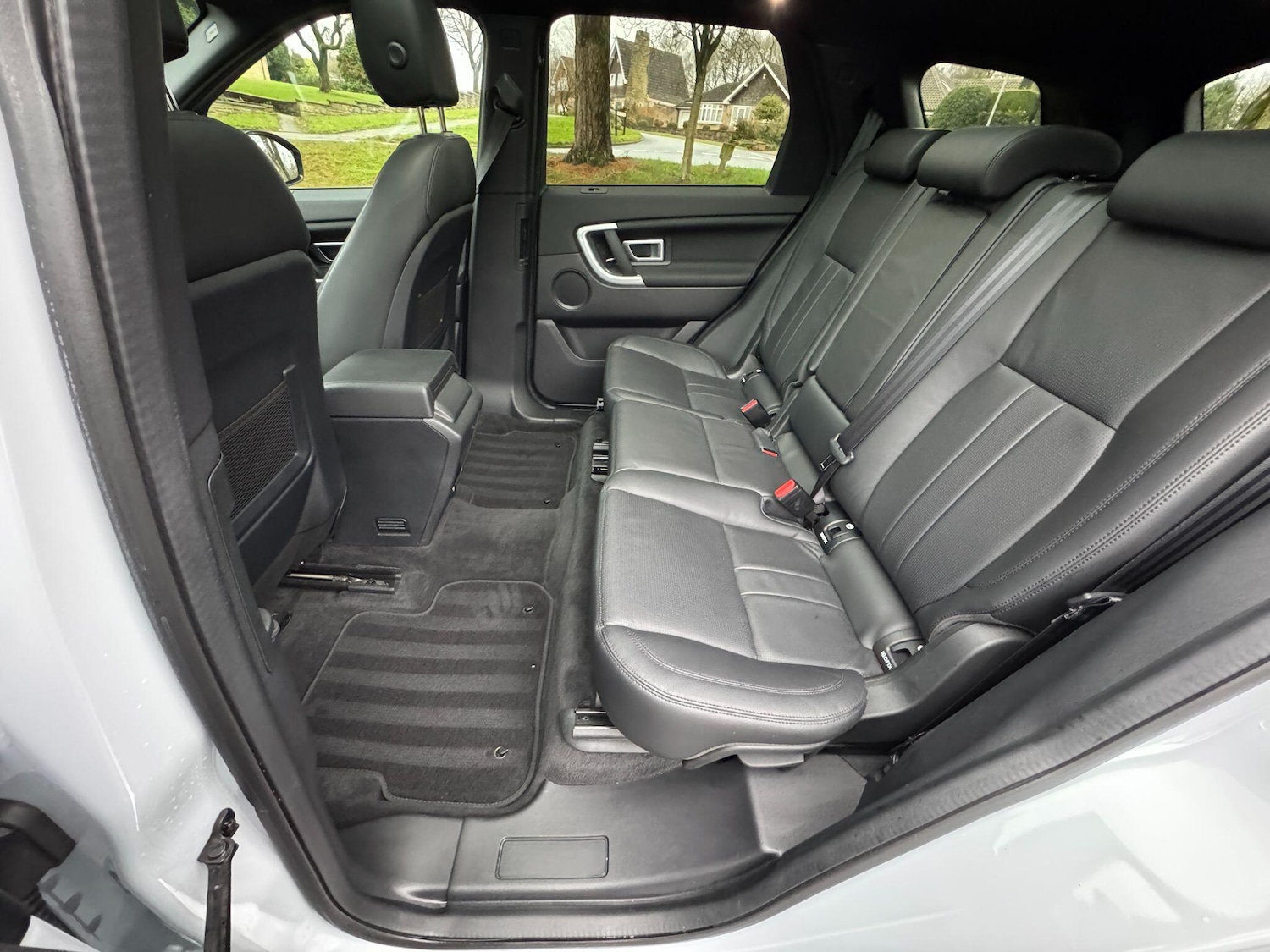 Used Land Rover Discovery Sport 2018 for sale - 77015464: Photo 45