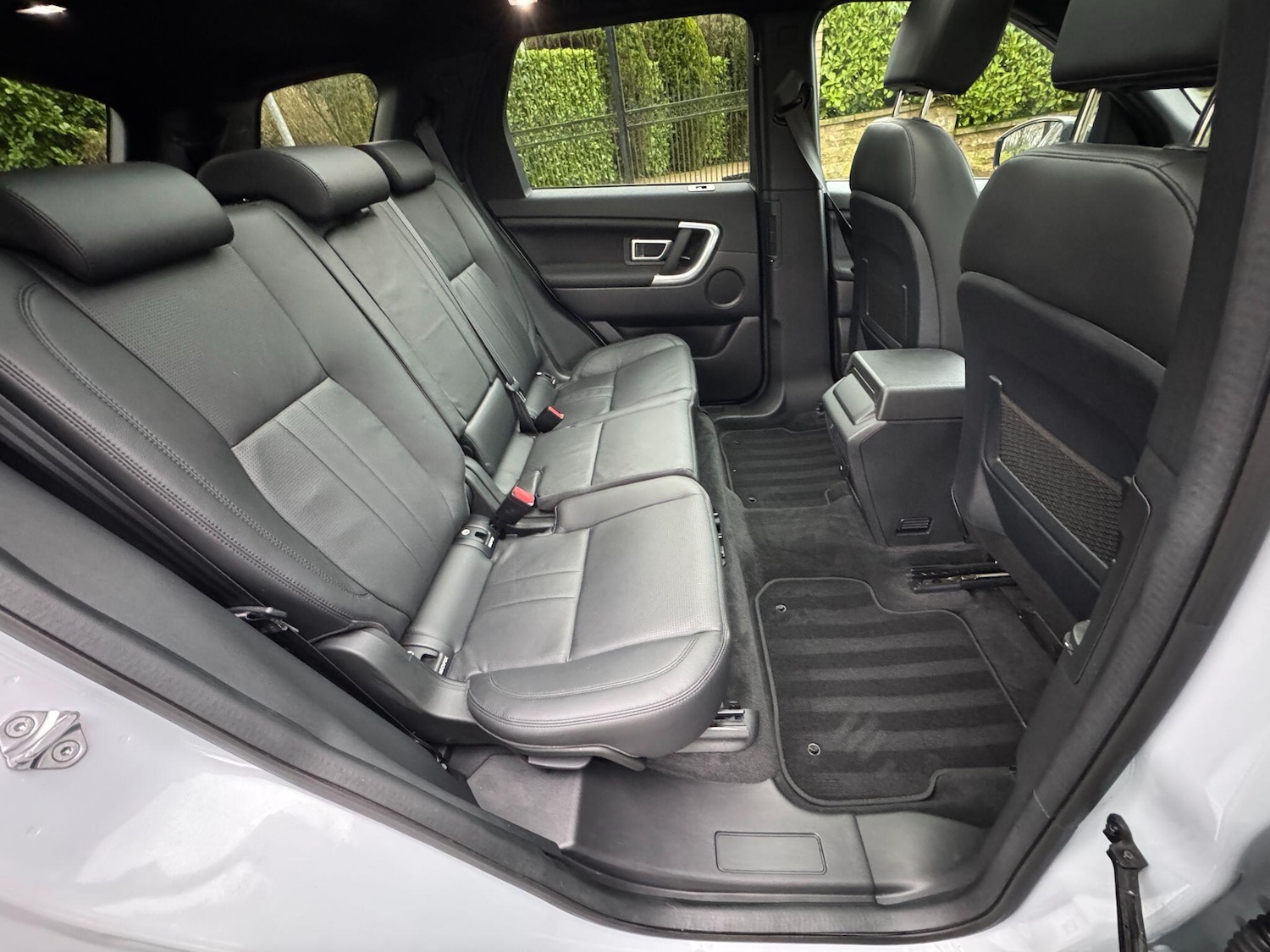 Used Land Rover Discovery Sport 2018 for sale - 77015464: Photo 77