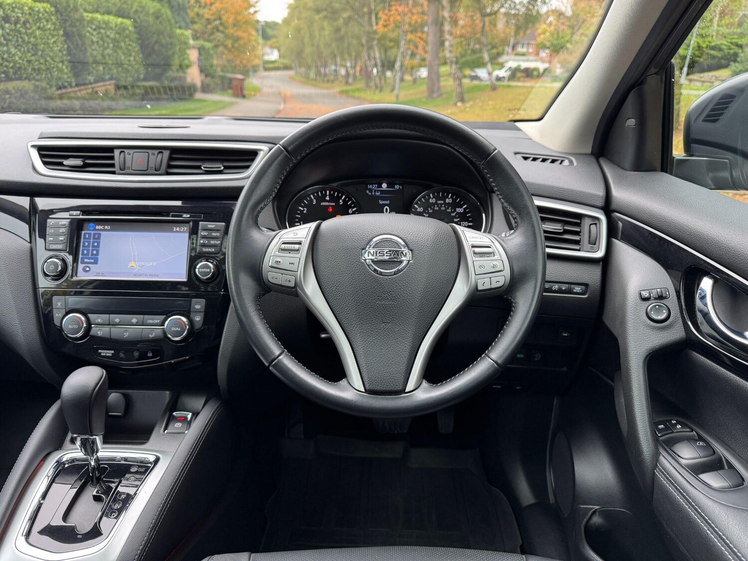 Used Nissan Qashqai 2017 for sale - 76294993: Photo 28