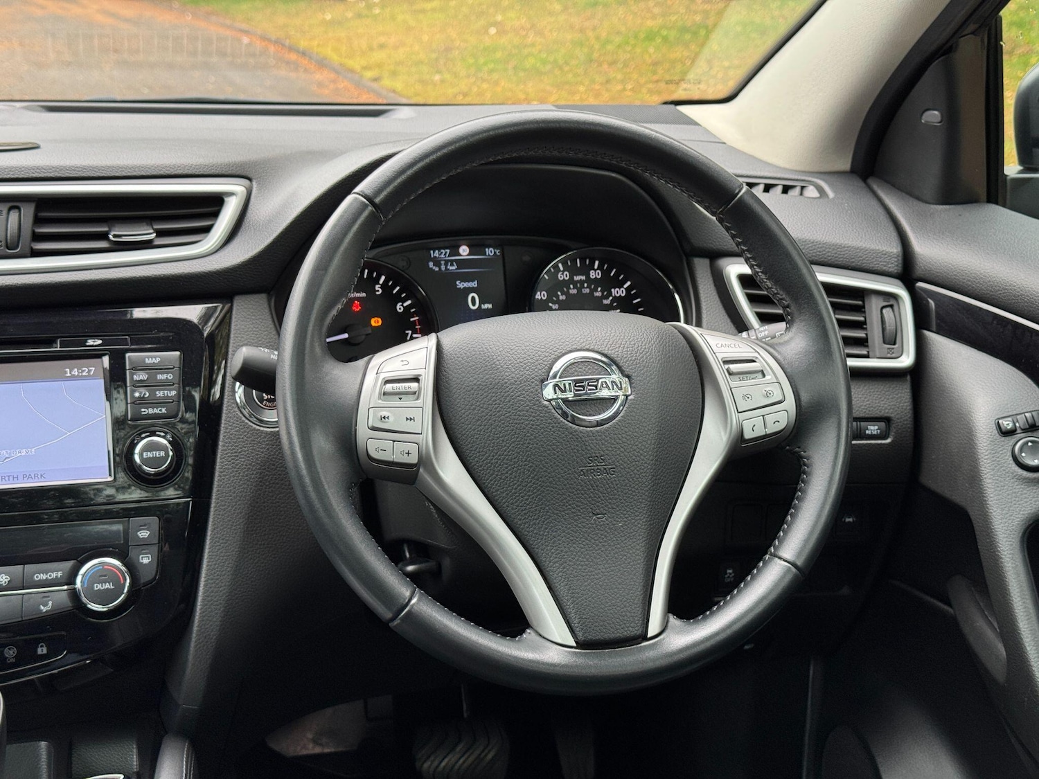 Used Nissan Qashqai 2017 for sale - 76294993: Photo 57