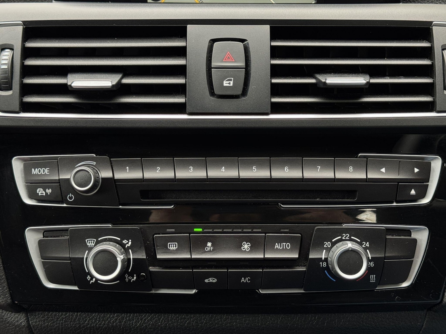 Used BMW 1 Series 2017 for sale - 76456626: Photo 25