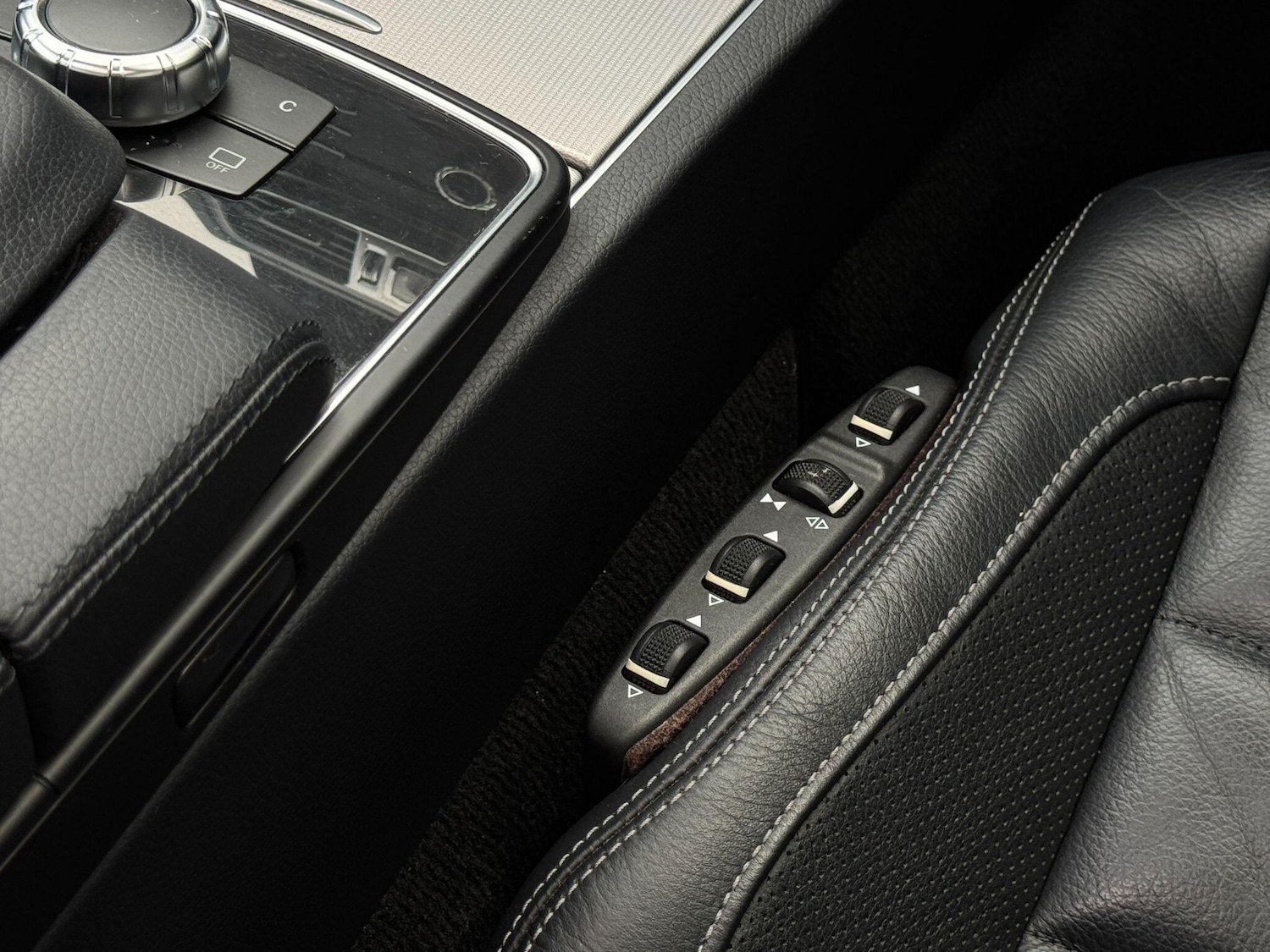 Used Mercedes-Benz E Class 2015 for sale - 76458144: Photo 16