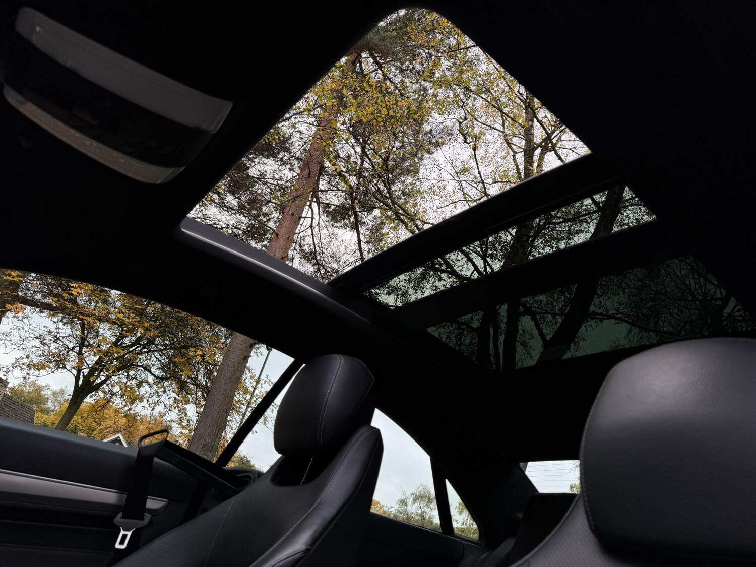 Used Mercedes-Benz E Class 2015 for sale - 76458144: Photo 17