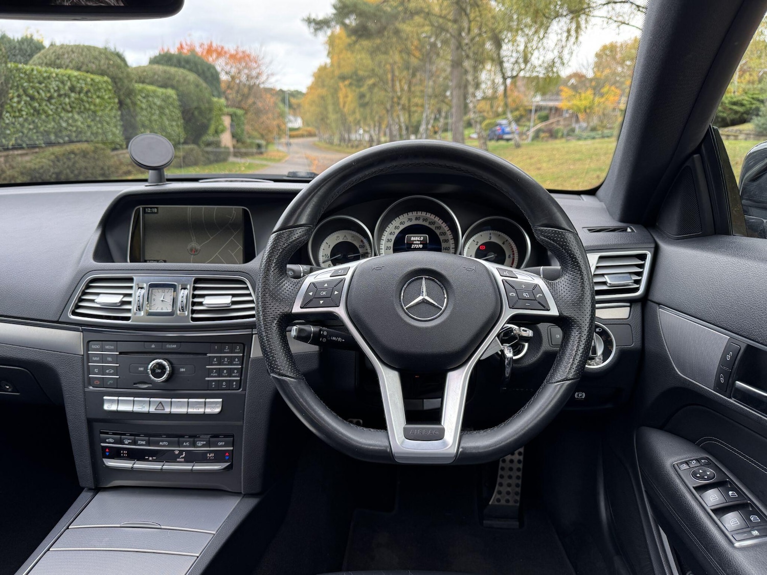 Used Mercedes-Benz E Class 2015 for sale - 76458144: Photo 21