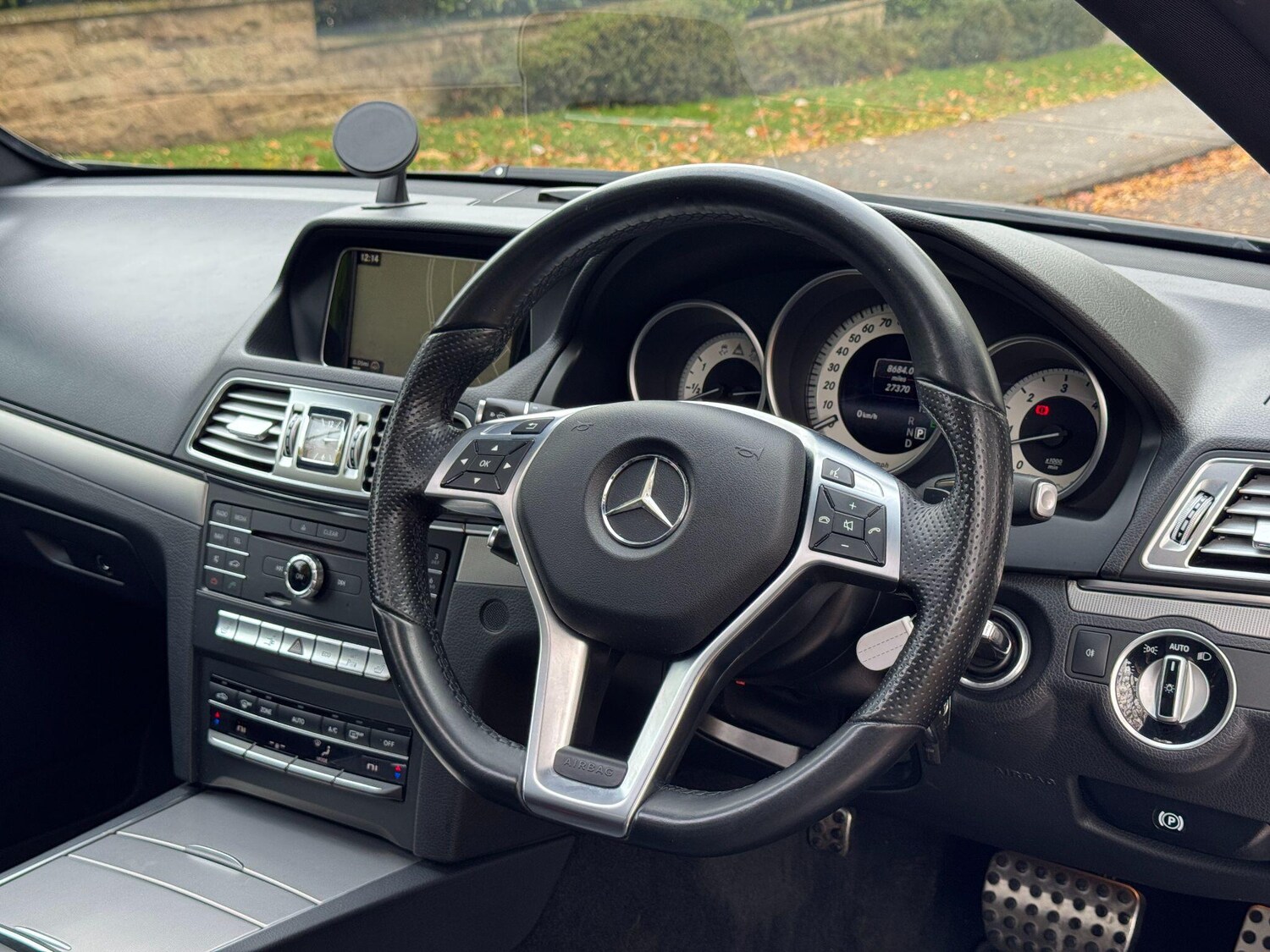 Used Mercedes-Benz E Class 2015 for sale - 76458144: Photo 25