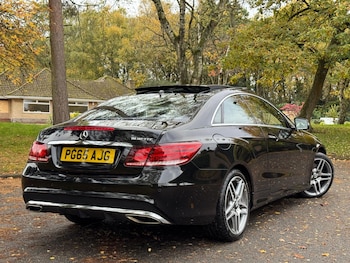 Used Mercedes-Benz E Class 2015 for sale - 76458144: Photo