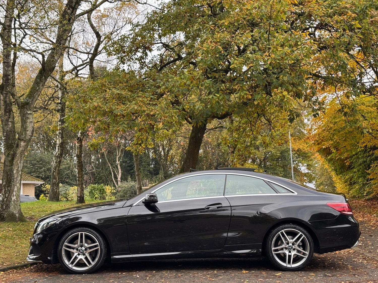 Used Mercedes-Benz E Class 2015 for sale - 76458144: Photo 3