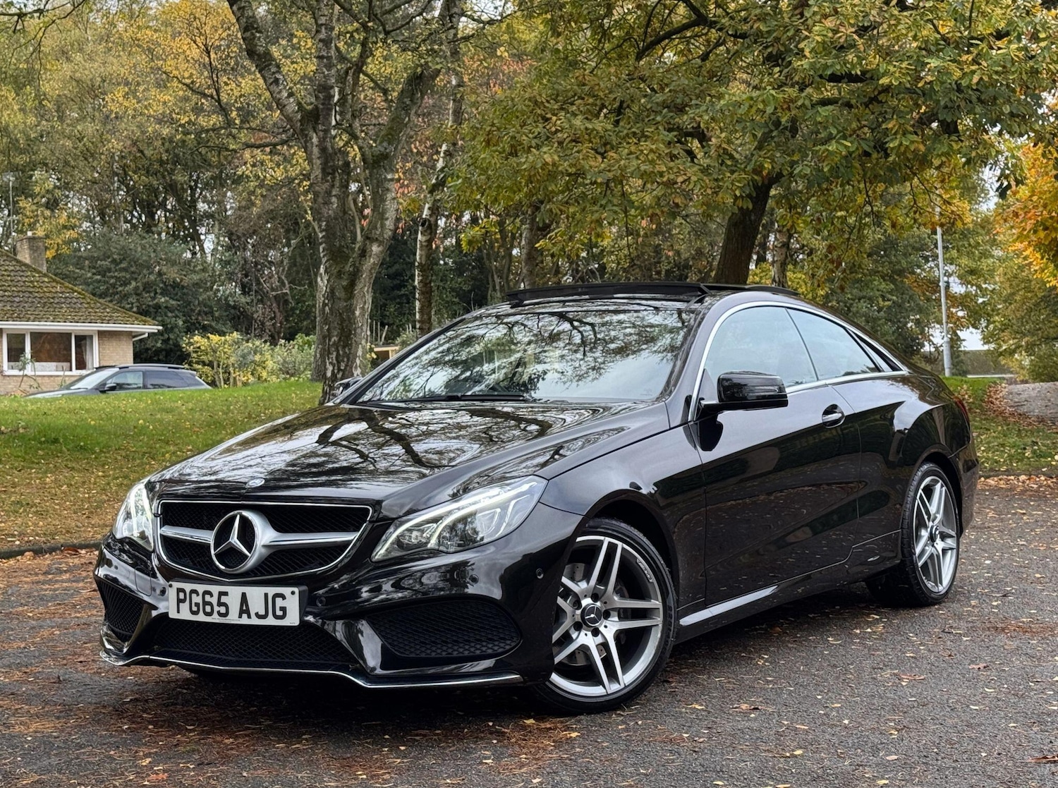 Used Mercedes-Benz E Class 2015 for sale - 76458144: Photo 38