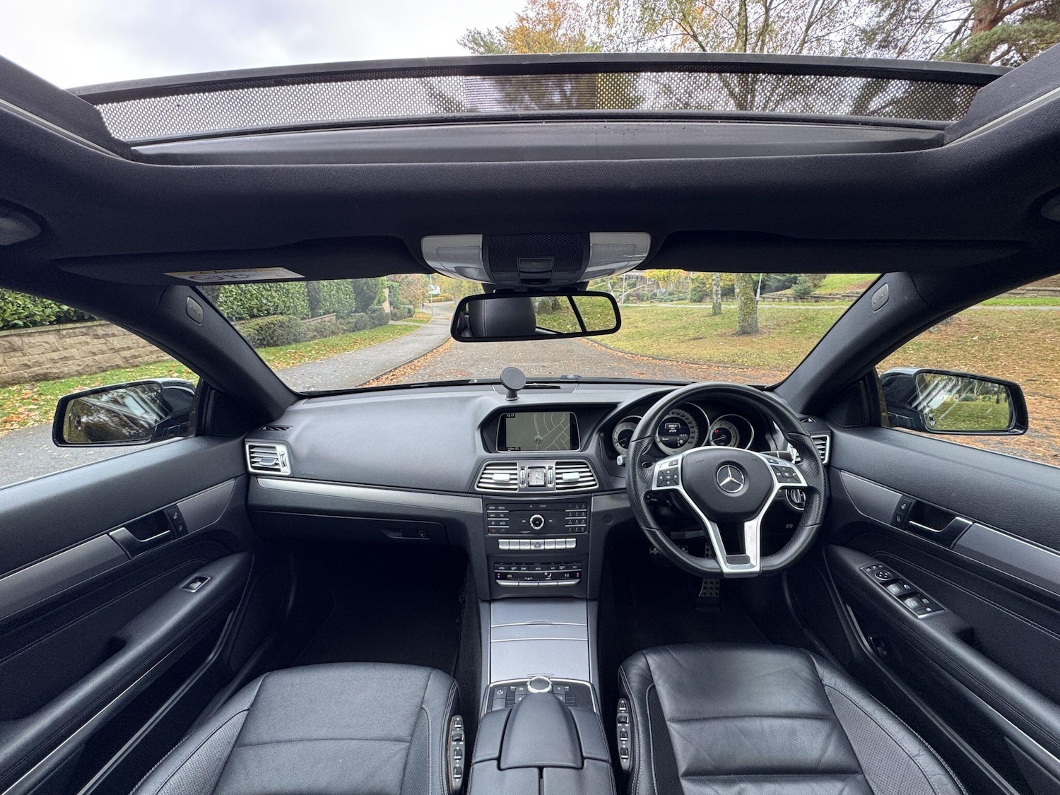 Used Mercedes-Benz E Class 2015 for sale - 76458144: Photo 4