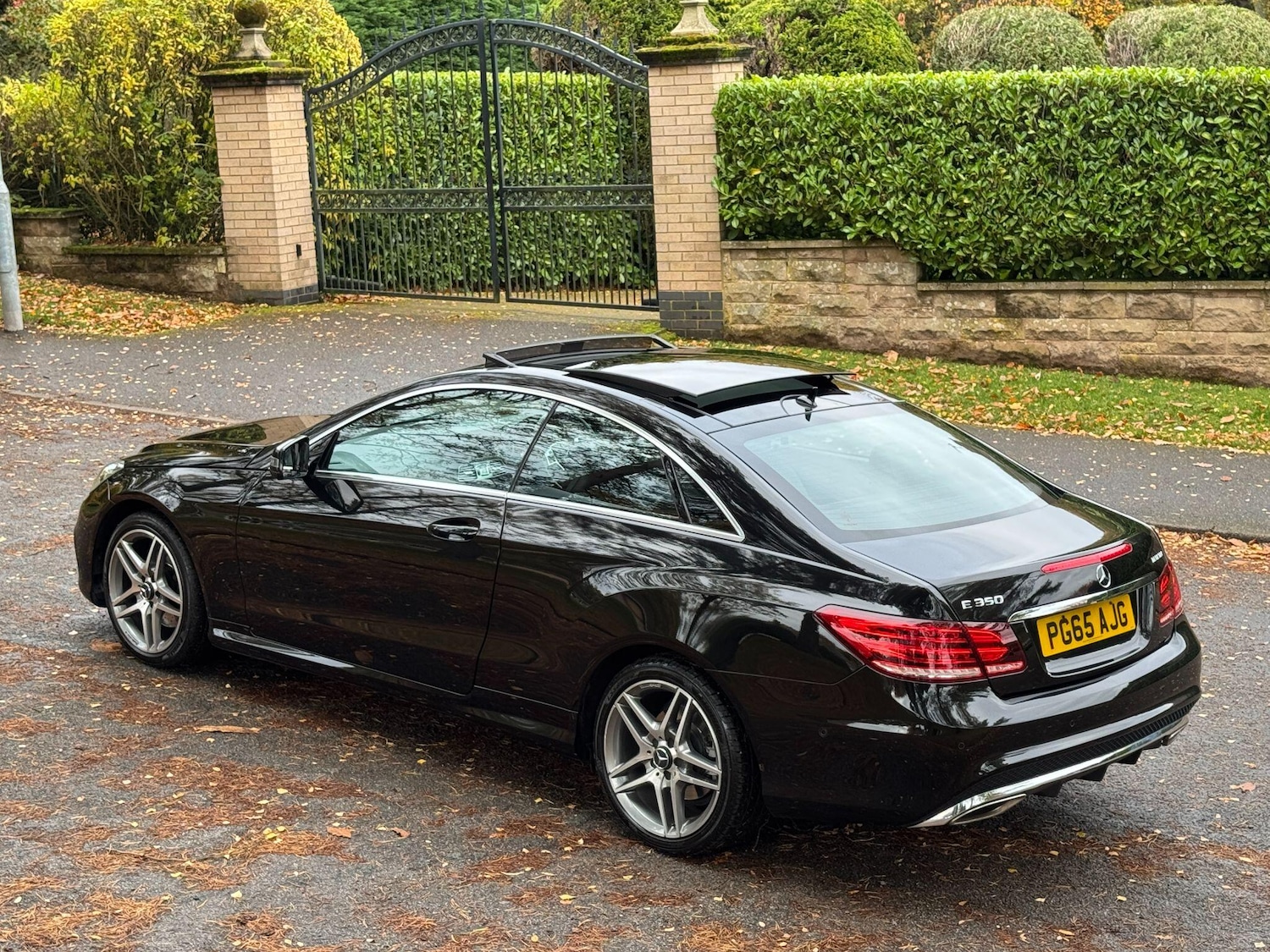 Used Mercedes-Benz E Class 2015 for sale - 76458144: Photo 41