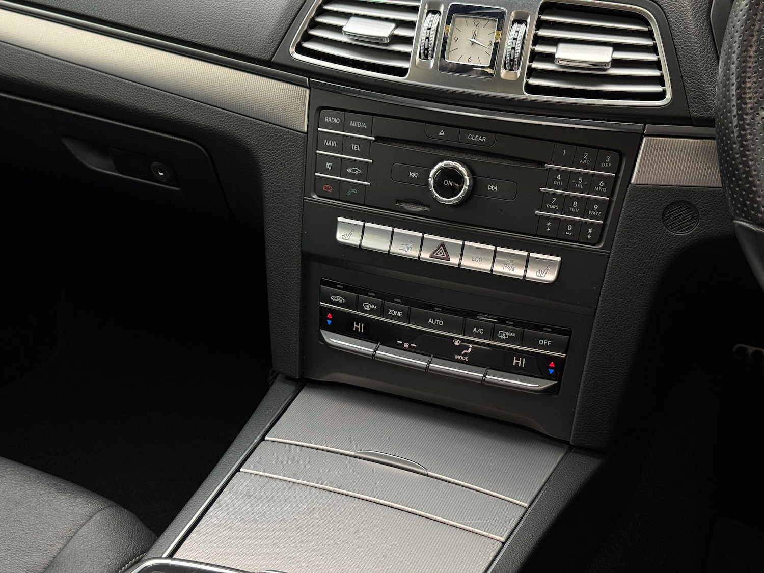 Used Mercedes-Benz E Class 2015 for sale - 76458144: Photo 52