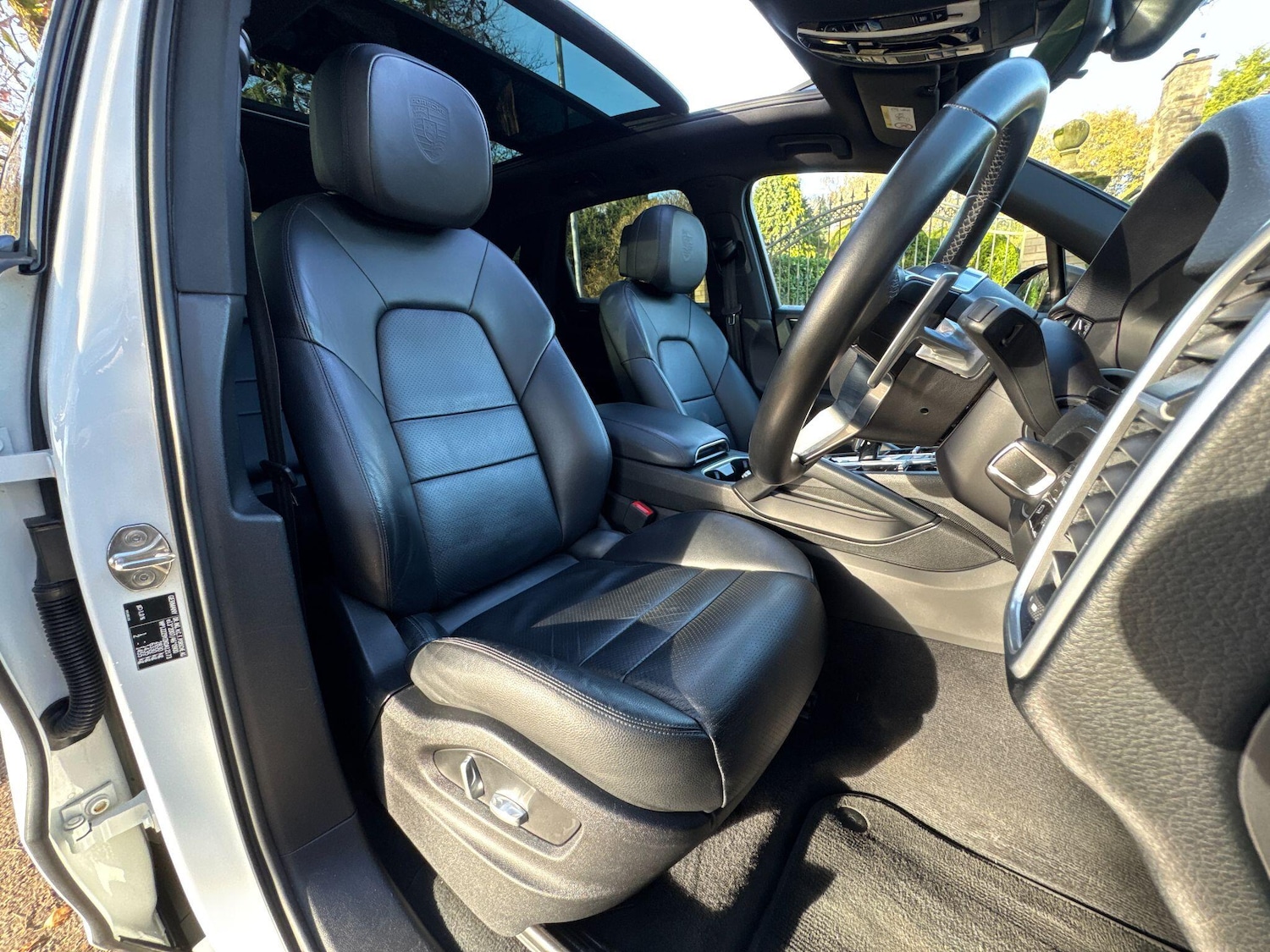 Used Porsche Cayenne 2019 for sale - 77351665: Photo 70