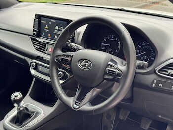 Used Hyundai i30 2020 for sale - 78947400: Photo