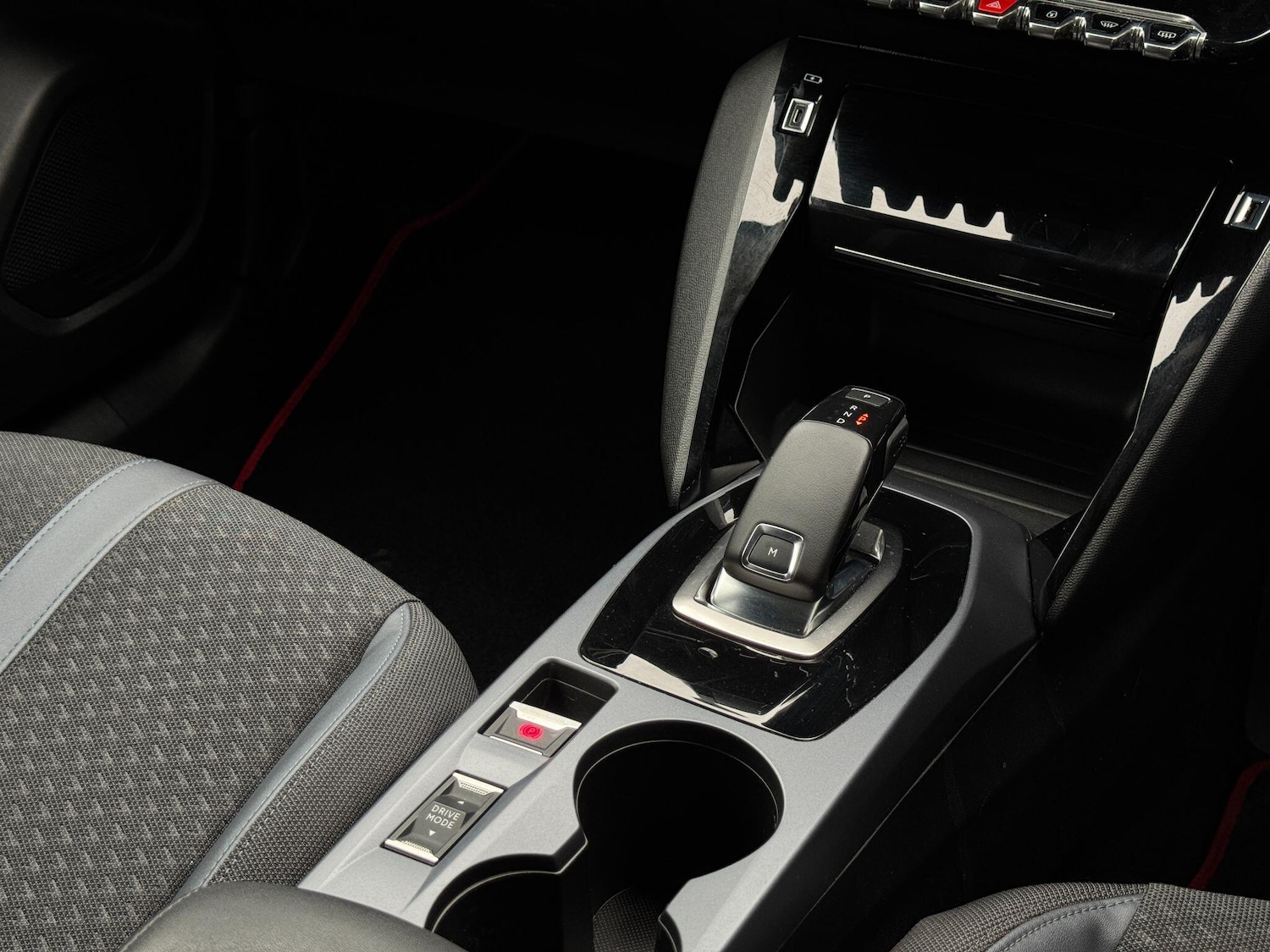 Used Peugeot 2008 2020 for sale - 78116087: Photo 78