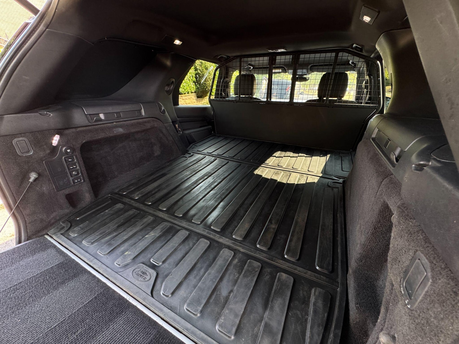 Used Land Rover Discovery 2019 for sale - 77175749: Photo 15