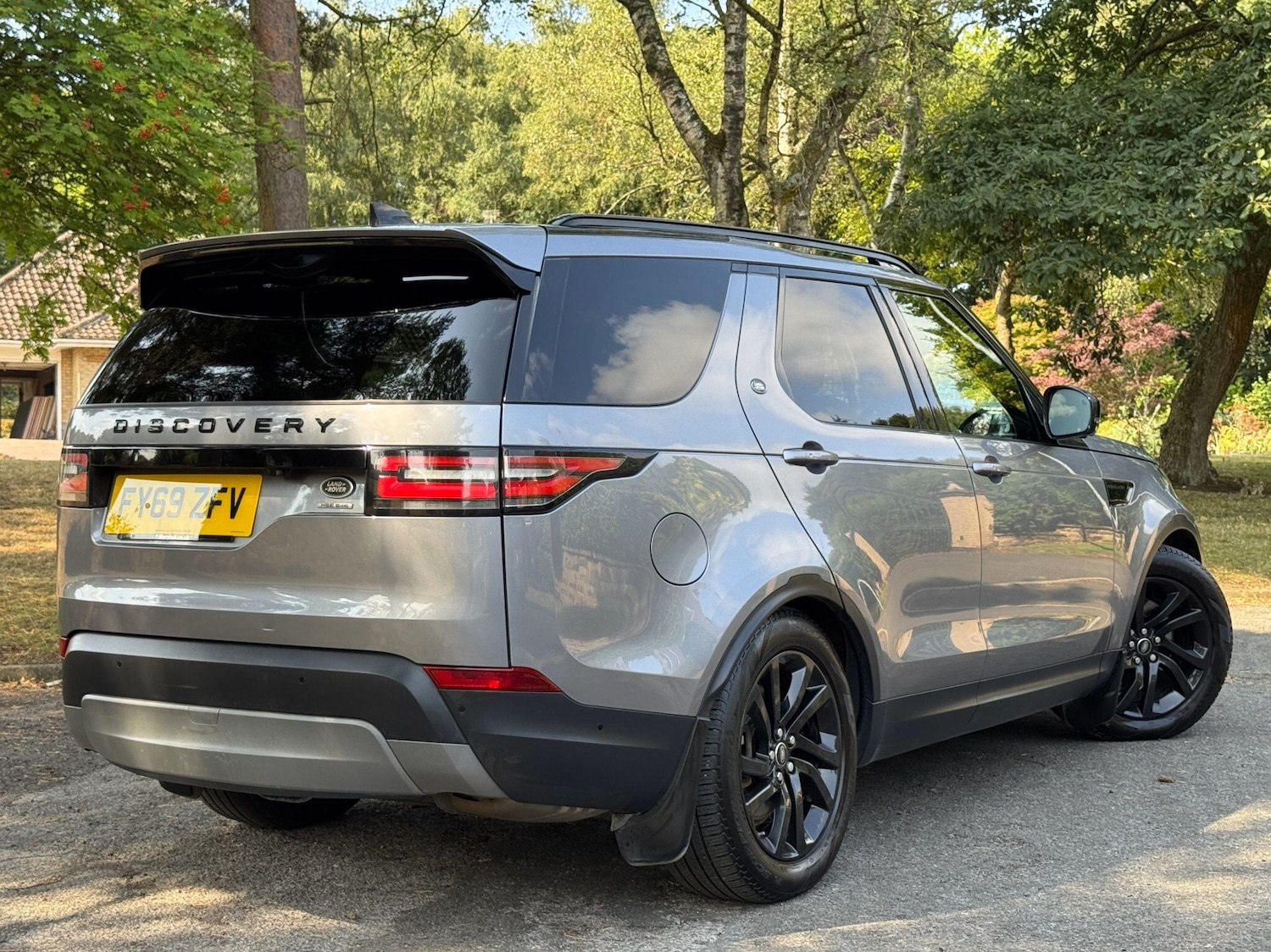 Used Land Rover Discovery 2019 for sale - 77175749: Photo 2