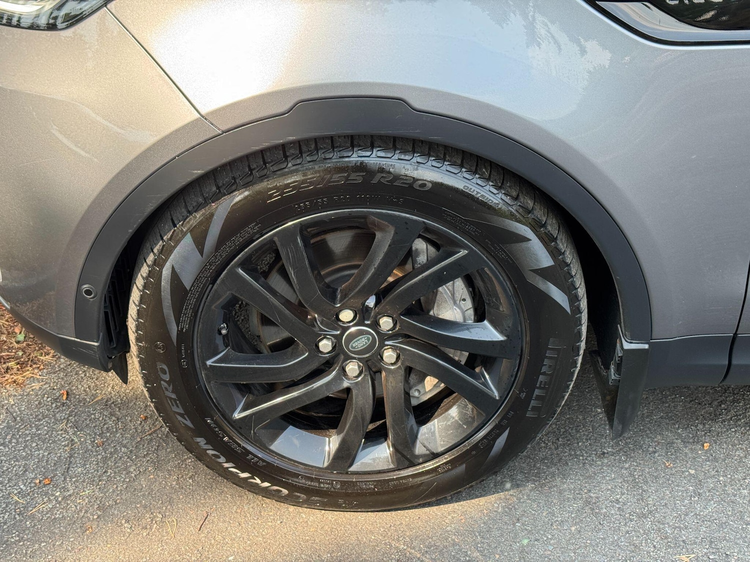 Used Land Rover Discovery 2019 for sale - 77175749: Photo 41