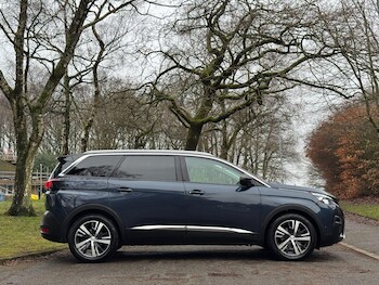 Used Peugeot 5008 2018 for sale - 78549040: Photo