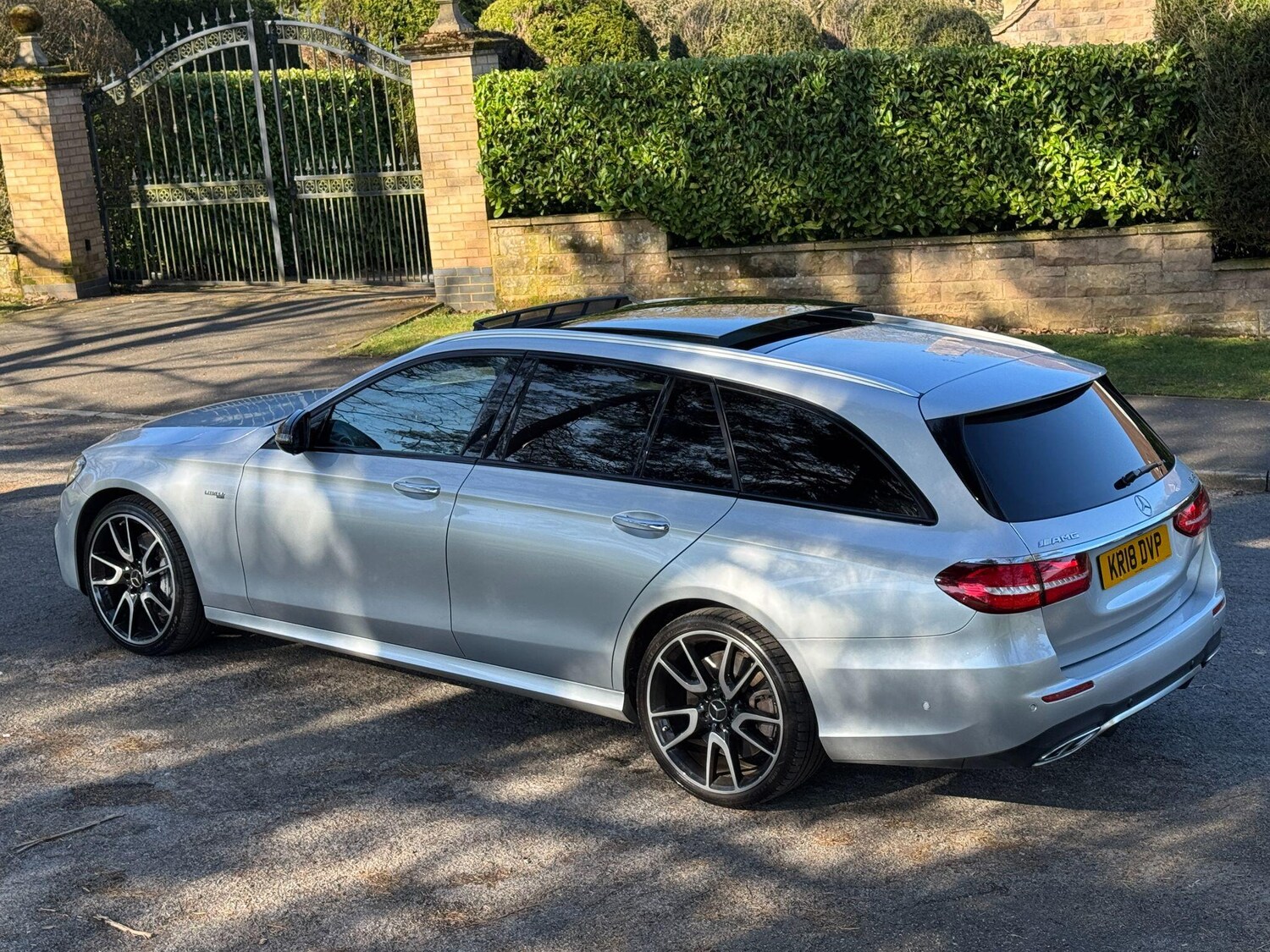 Used Mercedes-Benz E Class for sale - 77807653: Photo 27