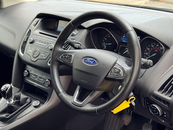 Used Ford Focus 2014 for sale - 75623175: Photo