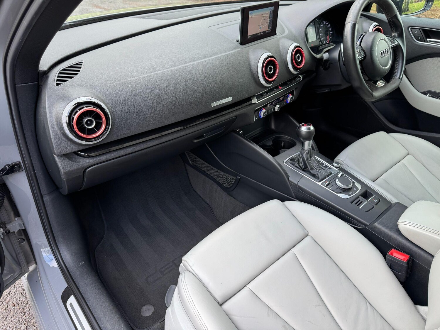 Used Audi RS3 2016 for sale - 77509665: Photo 27