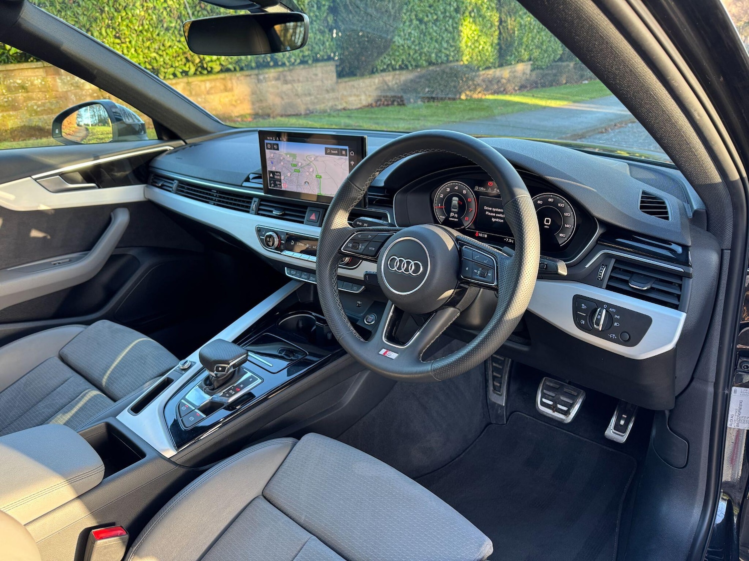 Used Audi A4 2023 for sale - 77015854: Photo 4