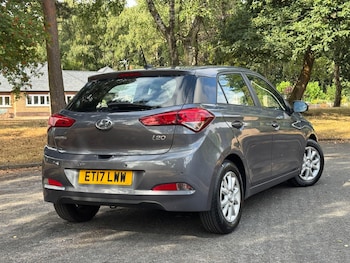 Used Hyundai i20 2017 for sale - 79374744: Photo