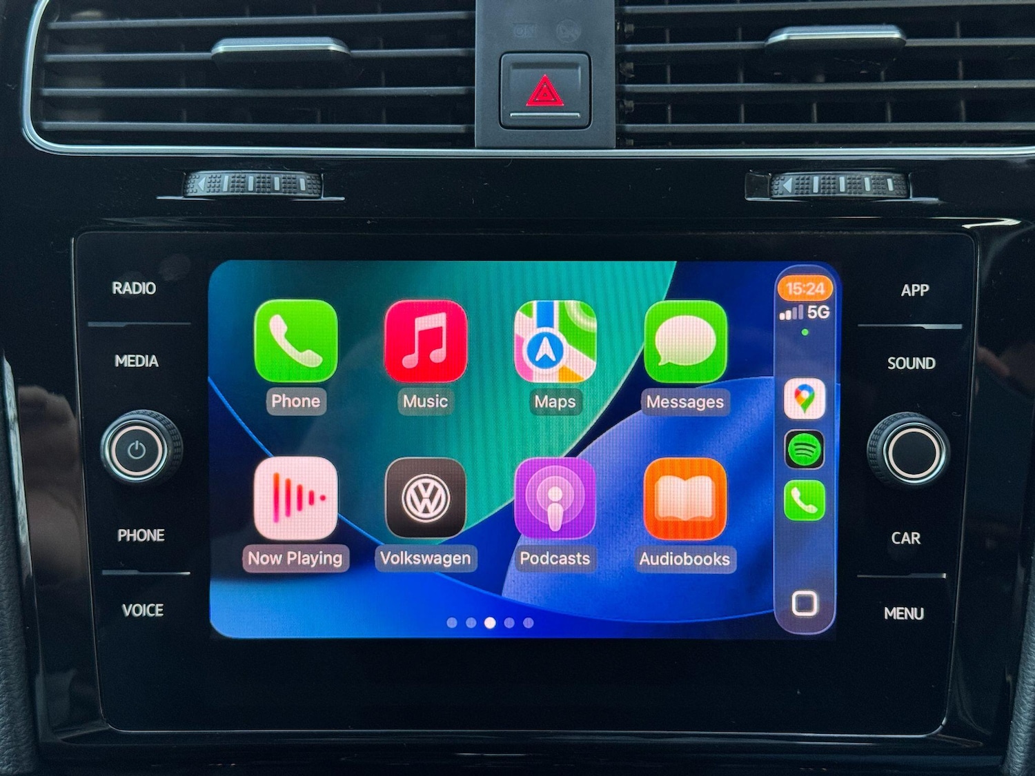 Used Volkswagen Golf 2018 for sale - 77400804: Photo 12