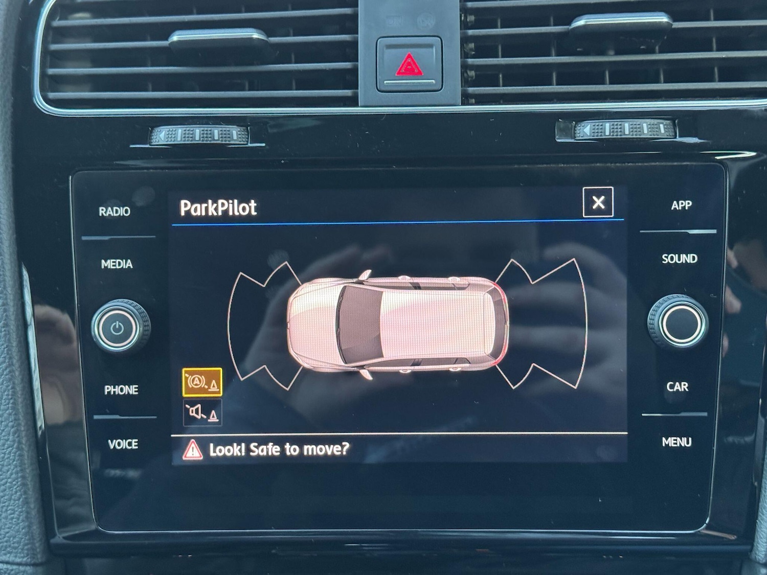 Used Volkswagen Golf 2018 for sale - 77400804: Photo 15