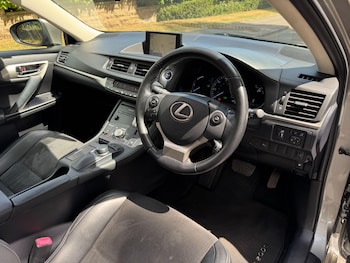 Used Lexus CT 2015 for sale - 79349336: Photo