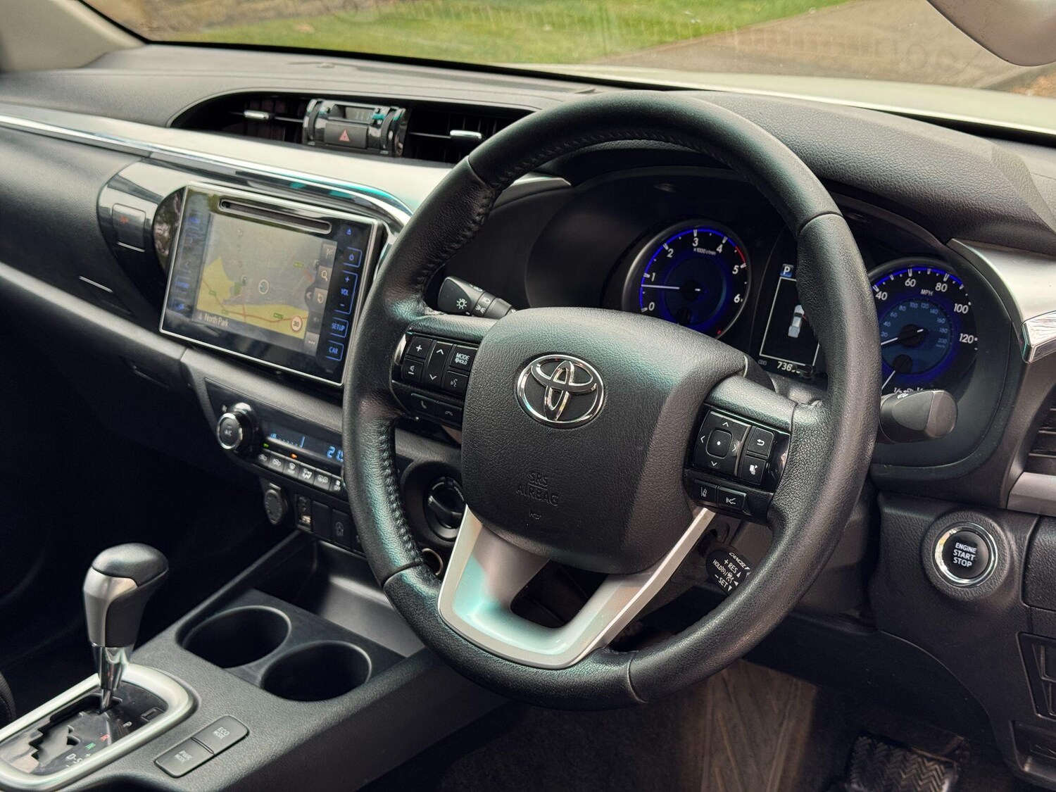 Used Toyota Hilux 2020 for sale - 78204913: Photo 4