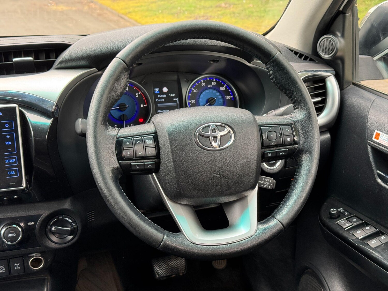 Used Toyota Hilux 2020 for sale - 78204913: Photo 46