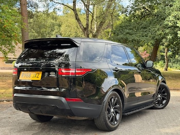 Used Land Rover Discovery 2019 for sale - 75552736: Photo