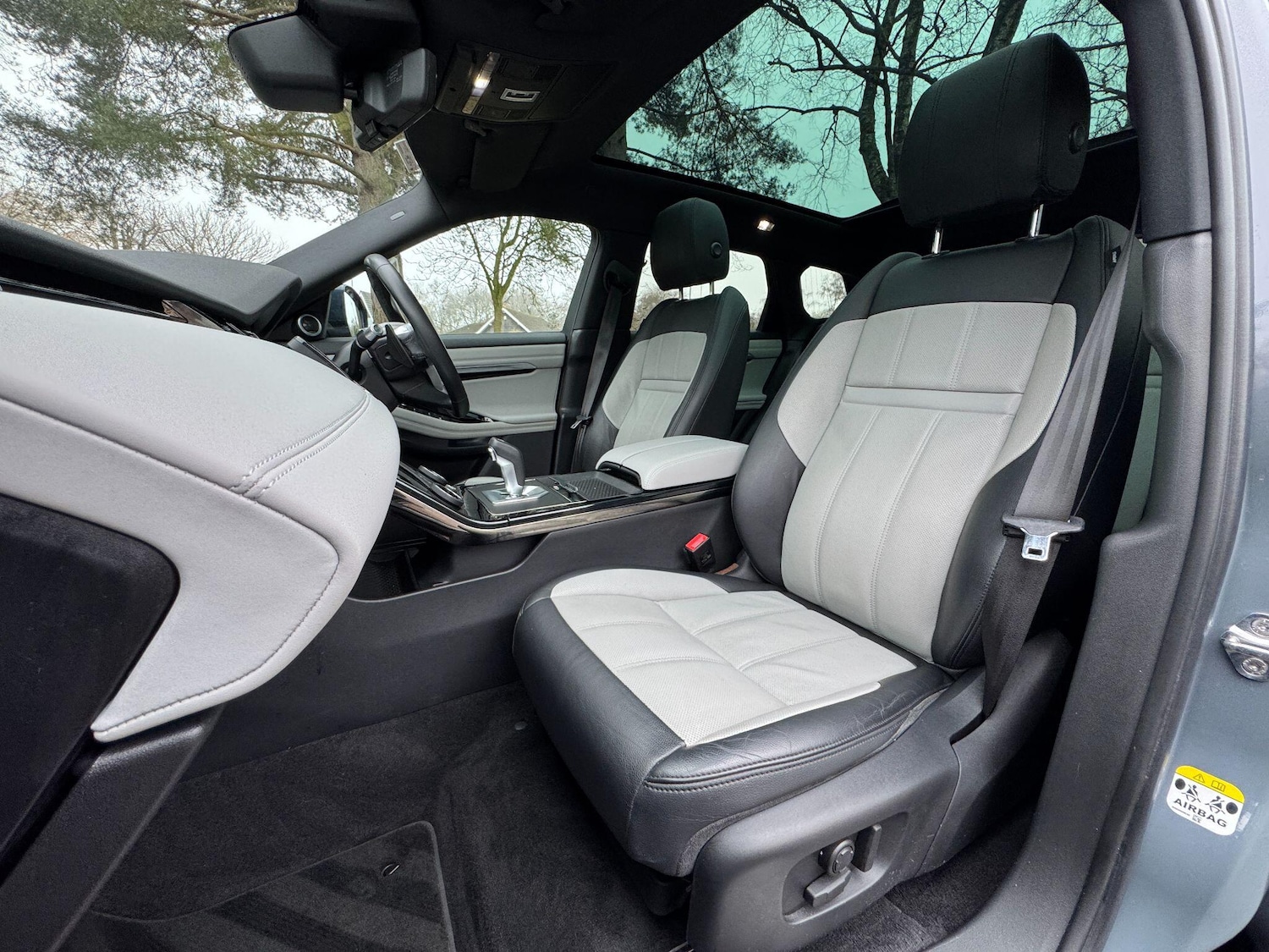 Used Land Rover Range Rover Evoque 2019 for sale - 77175725: Photo 5