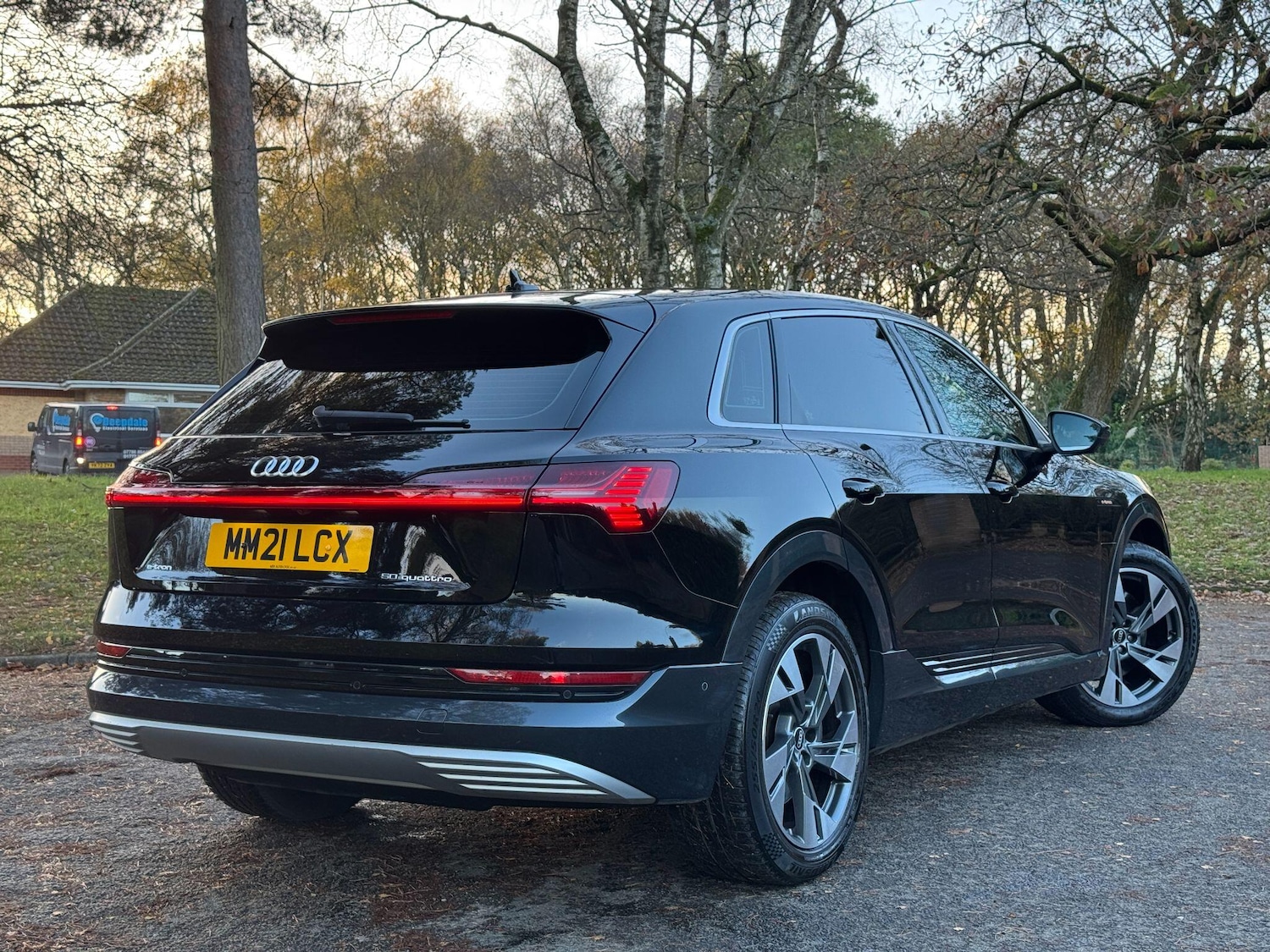 Used Audi e-tron for sale - 76727729: Photo 2