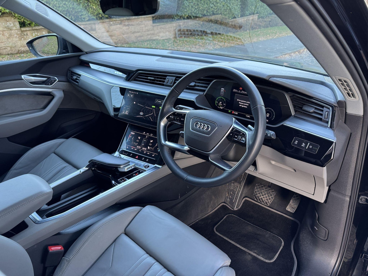 Used Audi e-tron for sale - 76727729: Photo 4