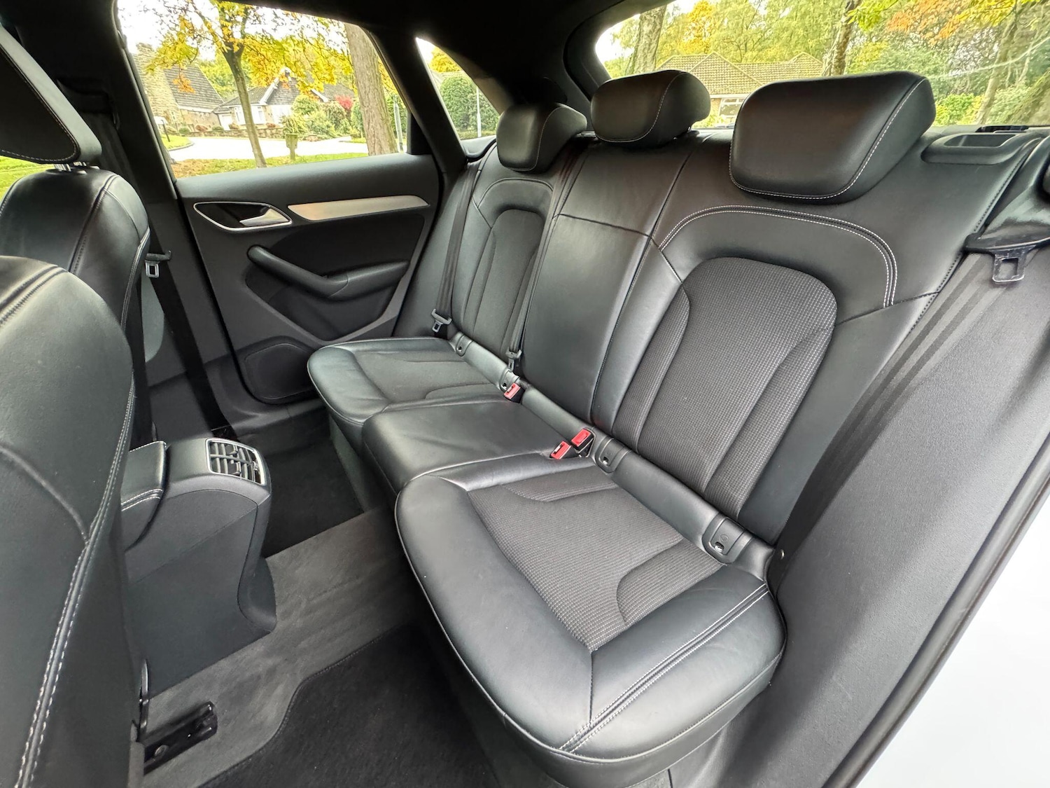 Used Audi Q3 2017 for sale - 76425399: Photo 11