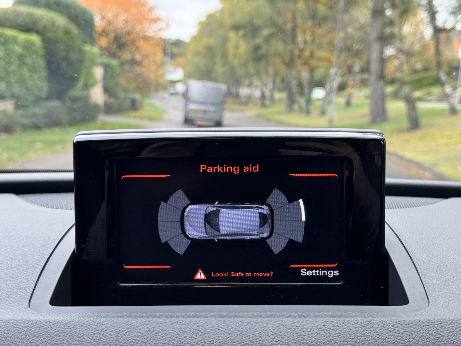 Used Audi Q3 2017 for sale - 76425399: Photo 12