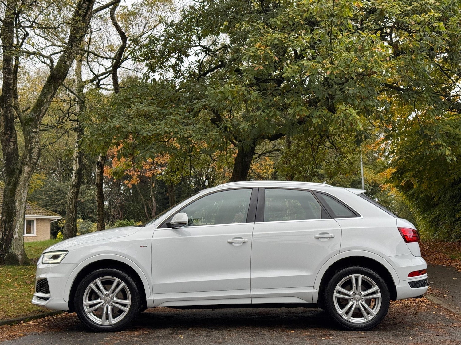Used Audi Q3 2017 for sale - 76425399: Photo 3