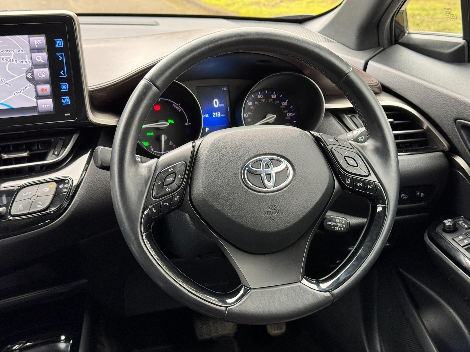Used Toyota C-HR 2018 for sale - 77723931: Photo 28