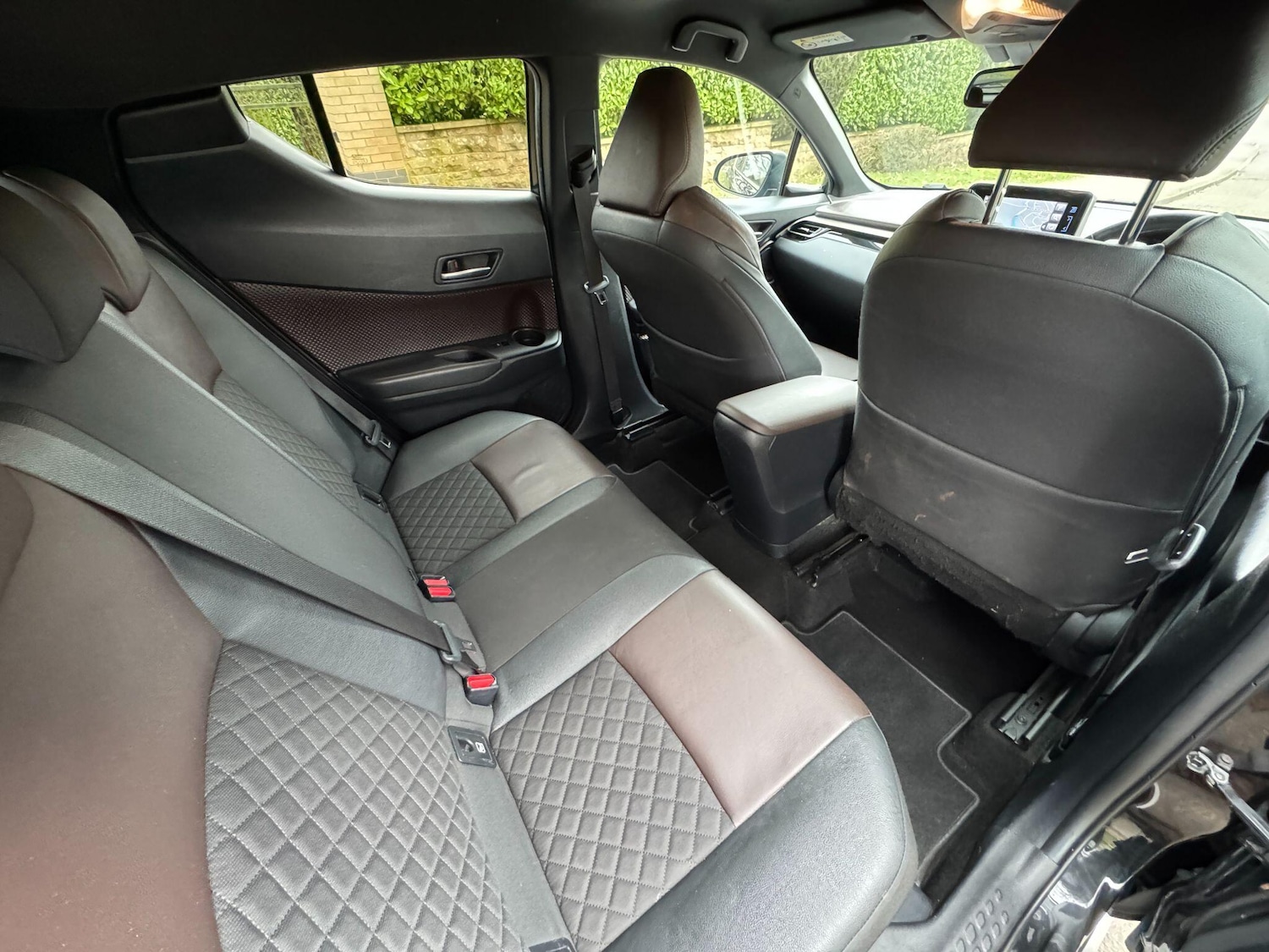 Used Toyota C-HR 2018 for sale - 77723931: Photo 53