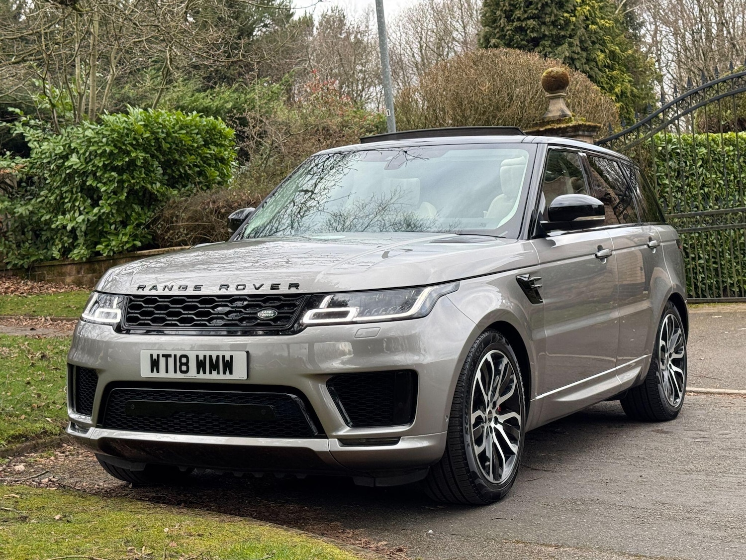 Used Land Rover Range Rover Sport 2018 for sale - 77838532: Photo 79
