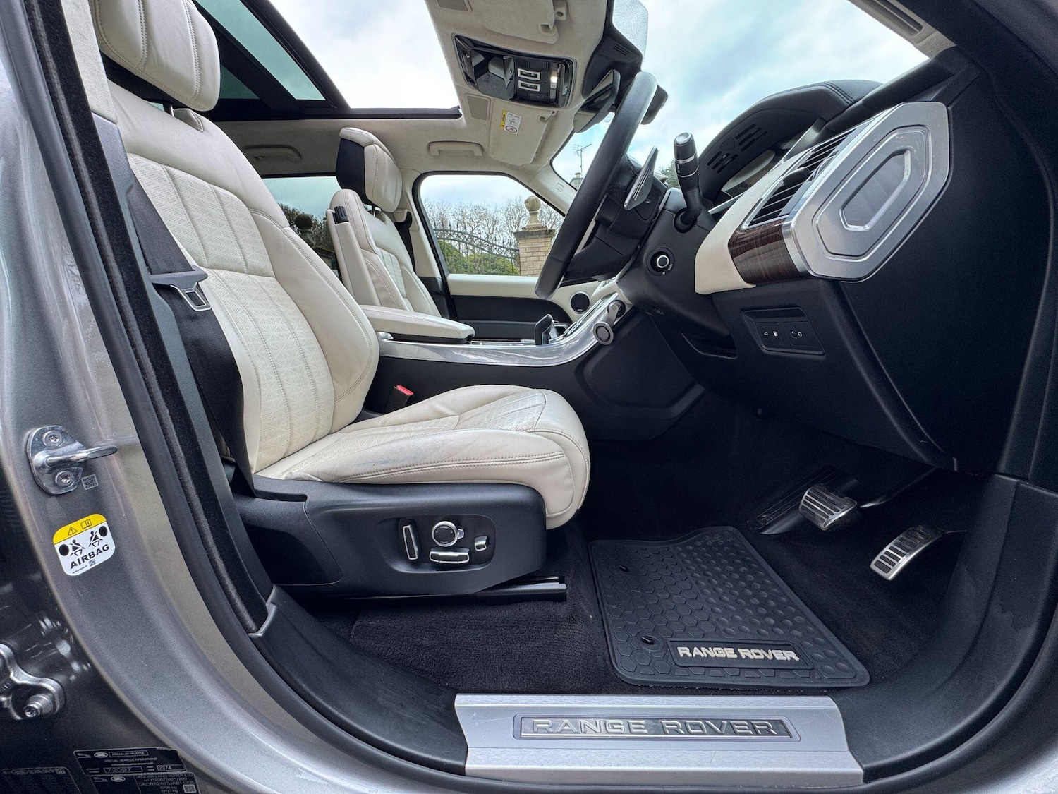 Used Land Rover Range Rover Sport 2018 for sale - 77838532: Photo 87