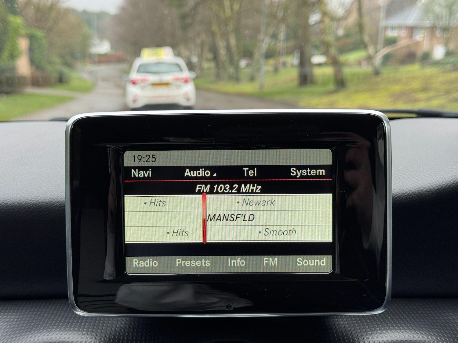 Used Mercedes-Benz A-Class 2015 for sale - 77400912: Photo 30