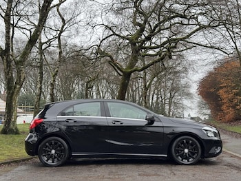 Used Mercedes-Benz A-Class 2015 for sale - 77400912: Photo