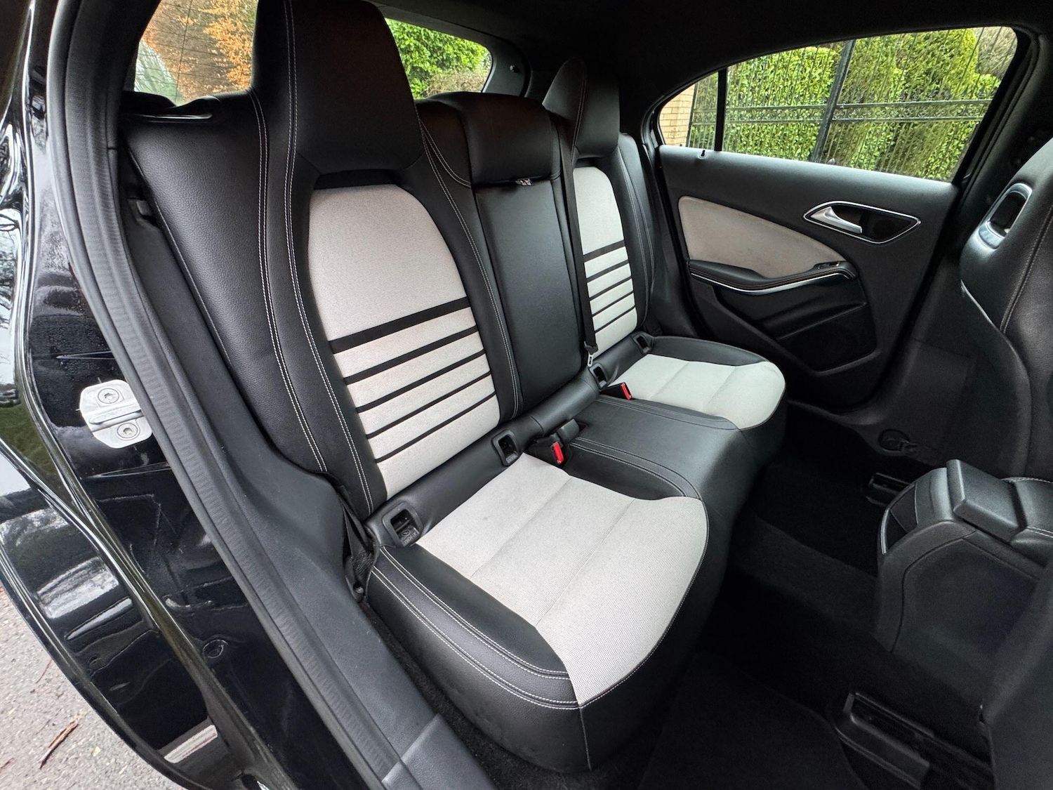 Used Mercedes-Benz A-Class 2015 for sale - 77400912: Photo 42