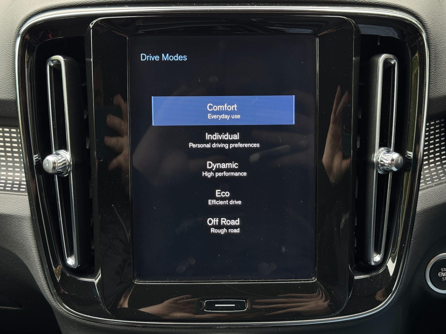 Used Volvo XC40 2020 for sale - 76457831: Photo 15