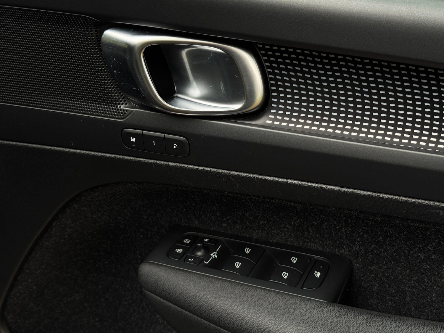 Used Volvo XC40 2020 for sale - 76457831: Photo 17