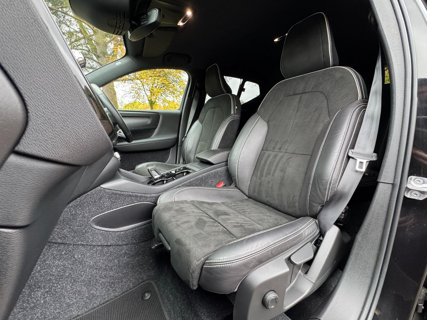 Used Volvo XC40 2020 for sale - 76457831: Photo 19