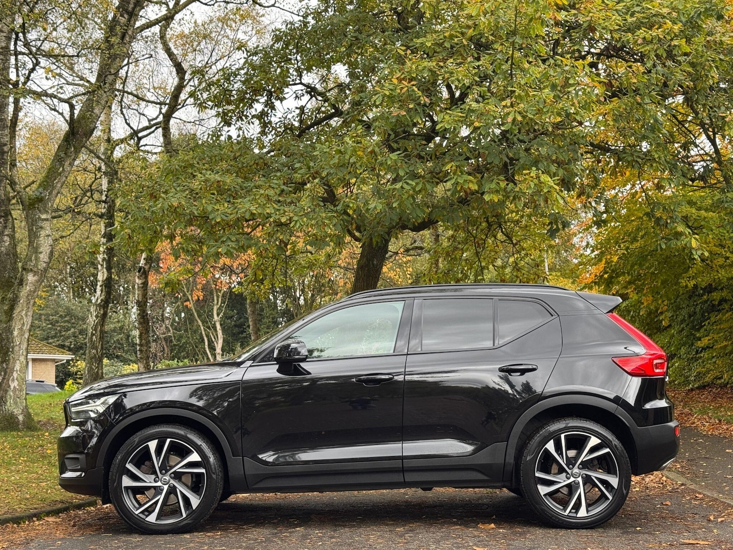 Used Volvo XC40 2020 for sale - 76457831: Photo 3